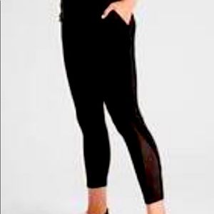 Athleta lightning 7/8 tight